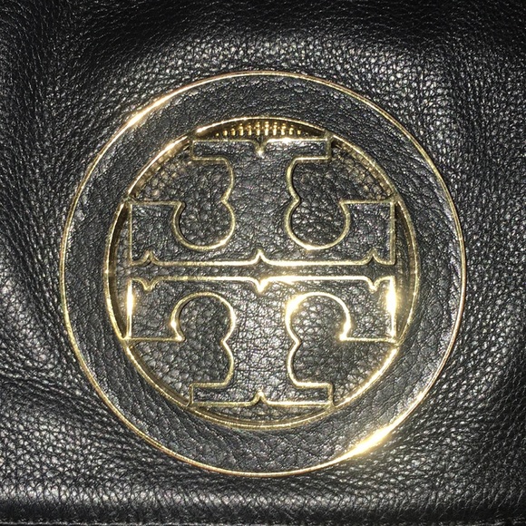 Tory Burch Chain Wallet Purse. Doubles as a clutch - Picture 2 of 4